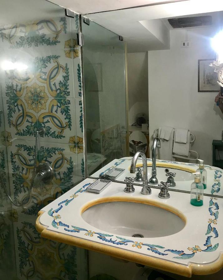 Villa Guya カプリ エクステリア 写真